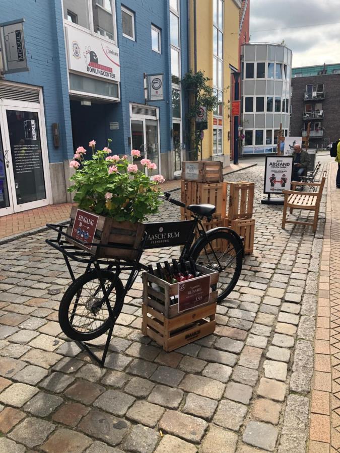 Burghofdrei Hygge & Zentral P-Platz Streaming Apartment Flensburg Luaran gambar